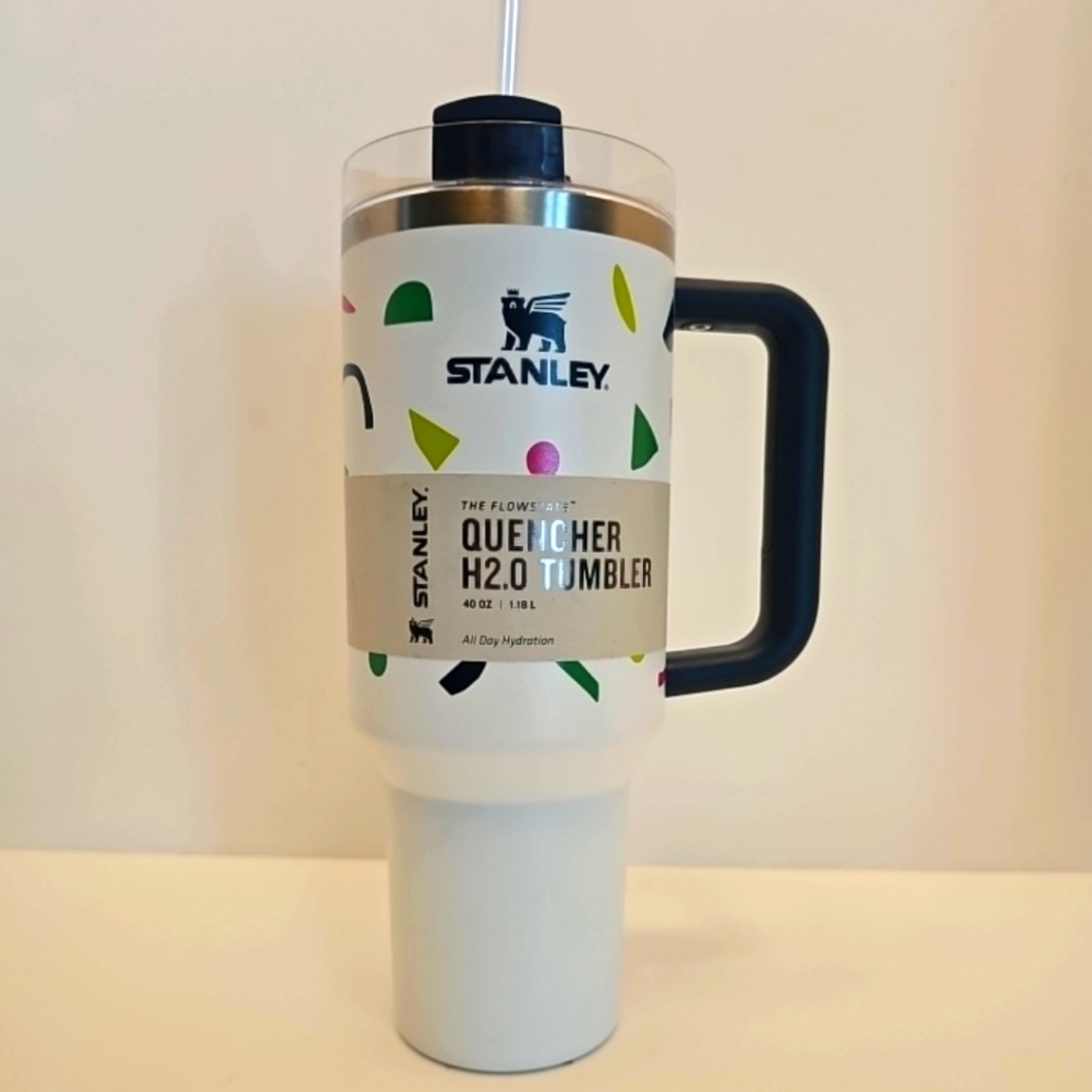 NWT Stanley Cup 40oz The Flowstate Quencher H2.O Tumbler Confetti Terazzo White